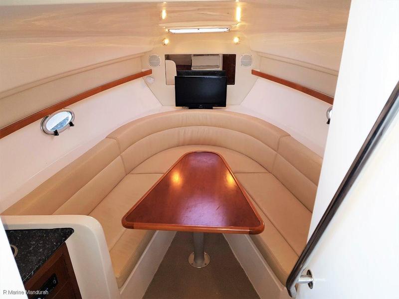 Sunrunner 2800 *** THE FAMILY CRUISER *** $55,000 ***