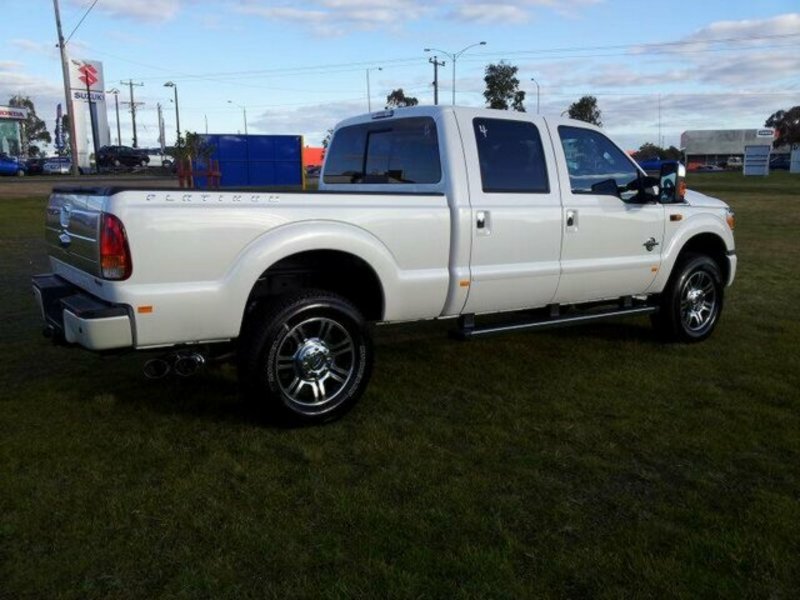 2013 FORD F350 Platinum CREWCAB