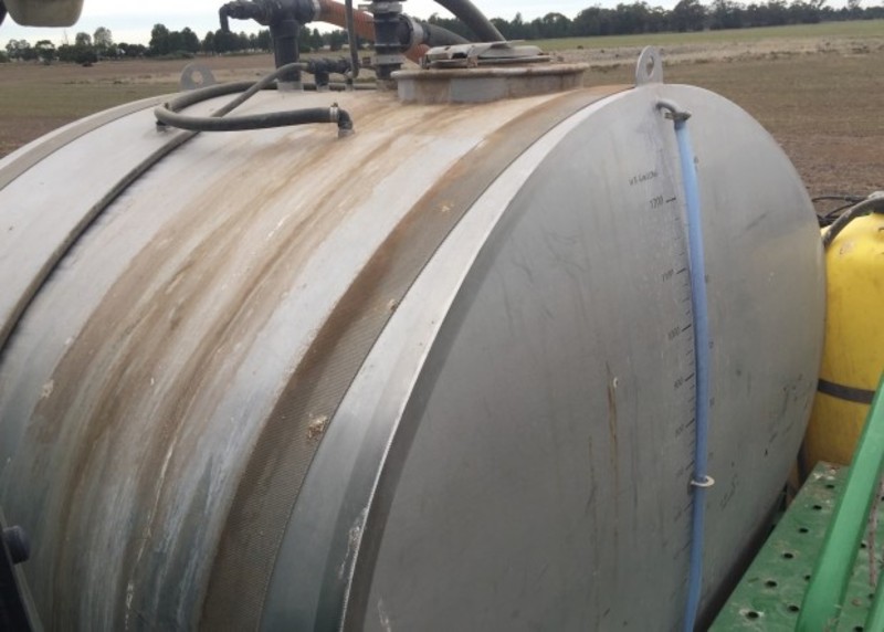 2006 JOHN DEERE 4930 Sprayer