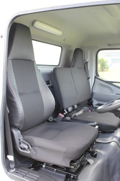 2017 FUSO Canter 515 Wide MWB AMT Canter 515 Wide Truck