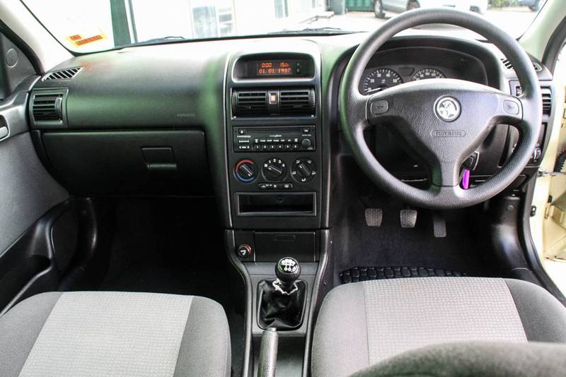 2005 HOLDEN ASTRA CLASSIC EQUIPE TS MY05