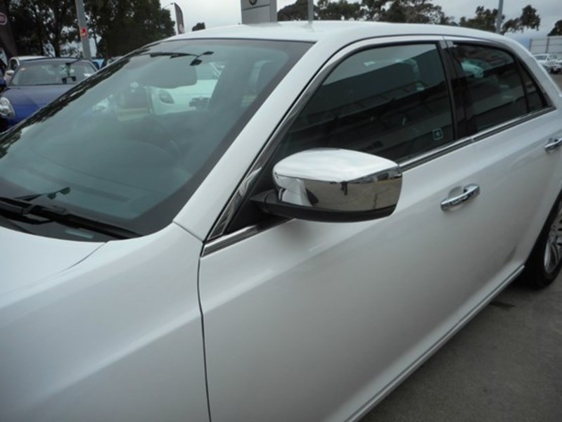 2014 CHRYSLER 300 C E-SHIFT MY14