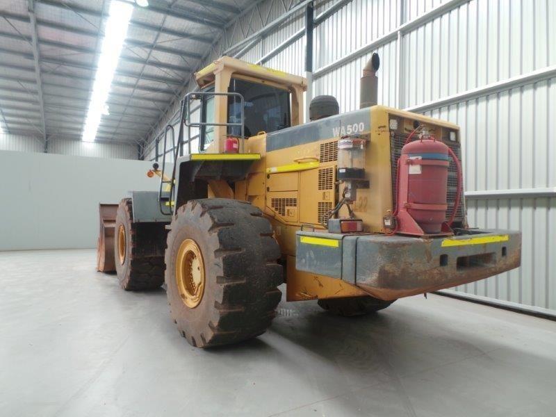 KOMATSU WA500-3