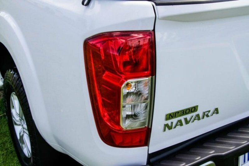 2015 NISSAN NAVARA ST (4x4) NP300 D23