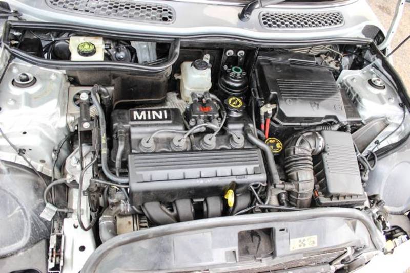2002 MINI COOPER R50
