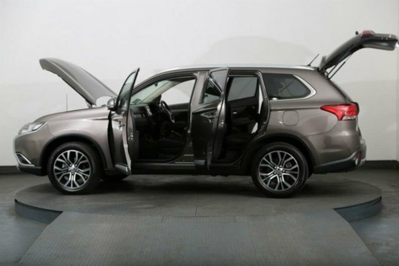 2016 MITSUBISHI OUTLANDER LS (4x2) ZK MY16