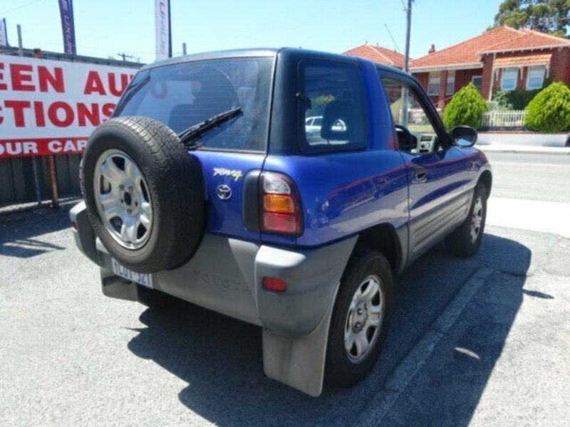 1999 TOYOTA RAV4 (4x4)