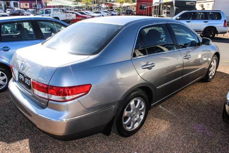 2003 HONDA ACCORD V6 40