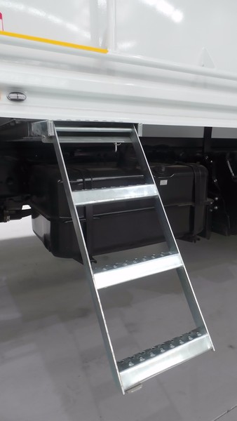 2017 FUSO Fighter 1627 Fighter 1627 Truck