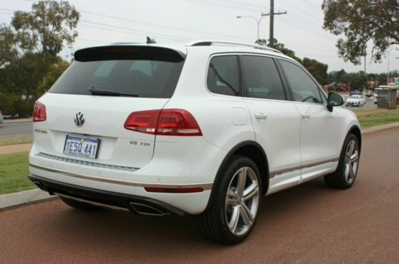 2015 VOLKSWAGEN TOUAREG V8 TDI R-LINE 7P MY15