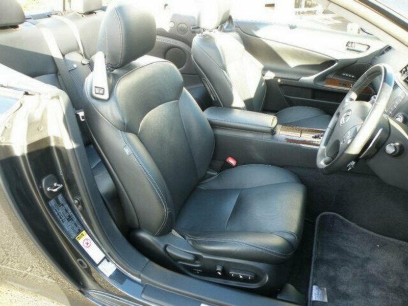 2009 LEXUS IS250C SPORTS LUXURY GSE20R