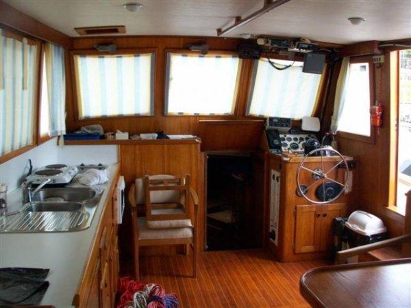 Bristol 42 Motor Cruiser