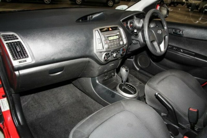 2014 HYUNDAI i20 ACTIVE PB MY14
