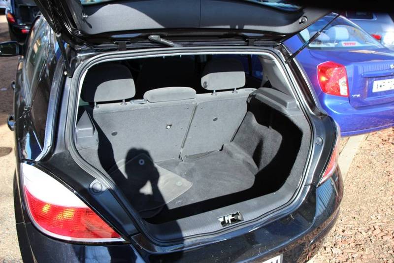 2005 HOLDEN ASTRA CDX AH