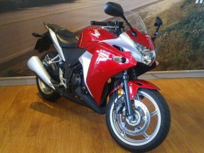 2011 HONDA 250CC CBR250R (ABS) MY11