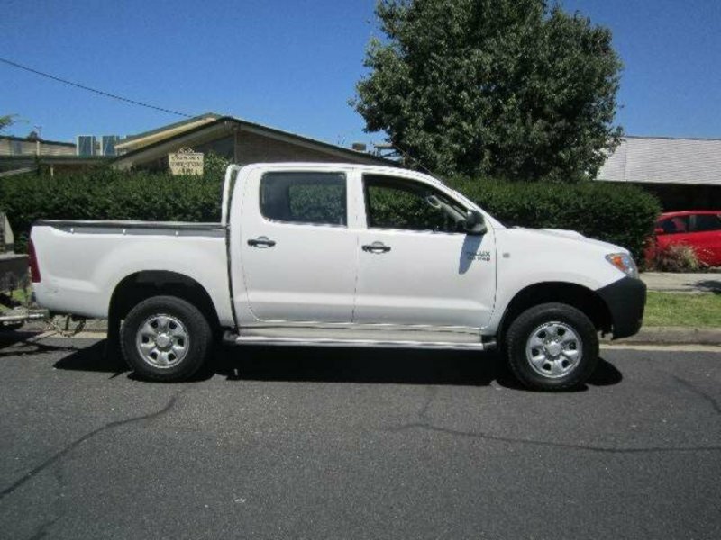 2007 TOYOTA HILUX SR (4x4) KUN26R 06 UPGRADE