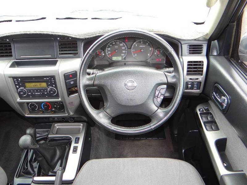 2011 NISSAN PATROL ST (4x4) GU VII