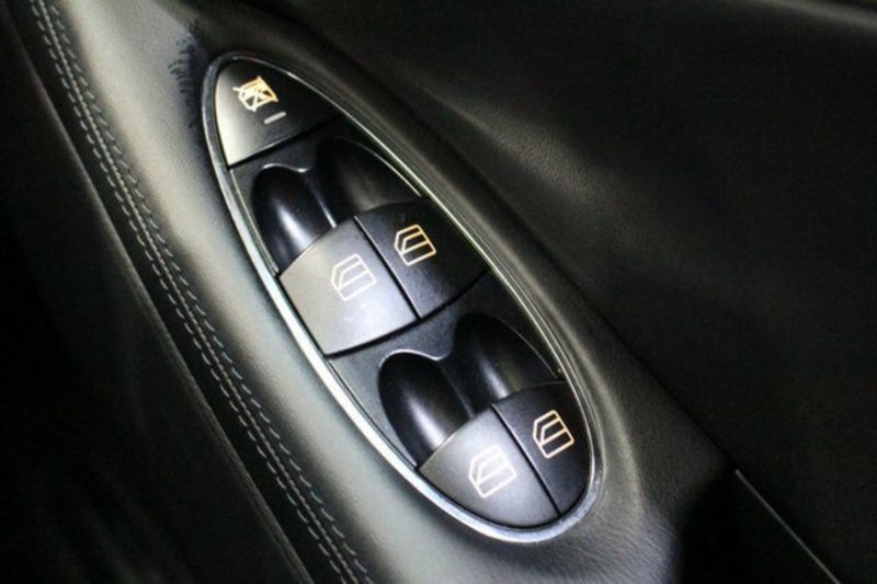 2005 MERCEDES-BENZ CLS 55 AMG 219