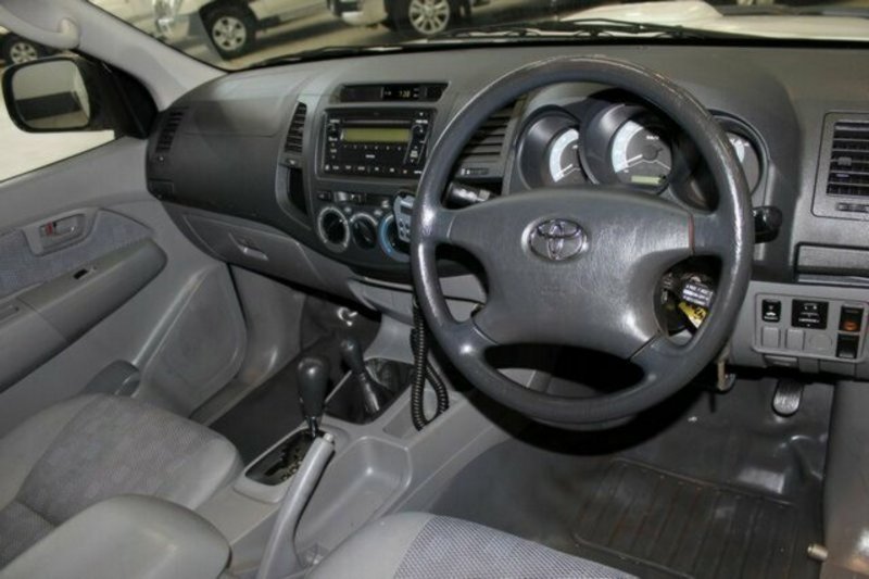 2008 TOYOTA HILUX SR (4x4) KUN26R 07 UPGRADE