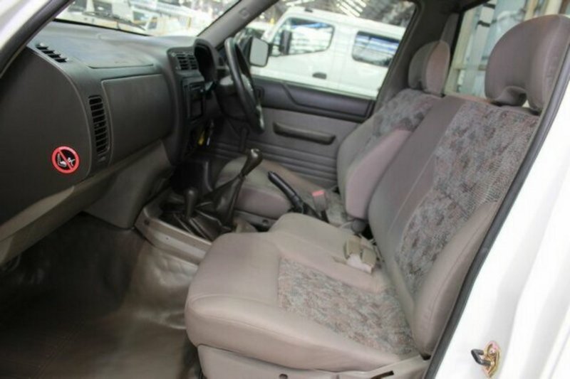 2006 NISSAN PATROL DX (4x4) GU