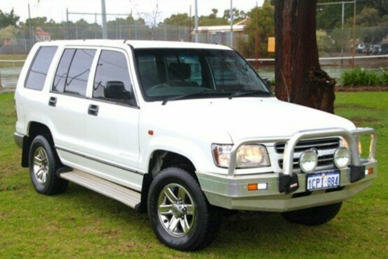 2001 HOLDEN JACKAROO U8 MY01