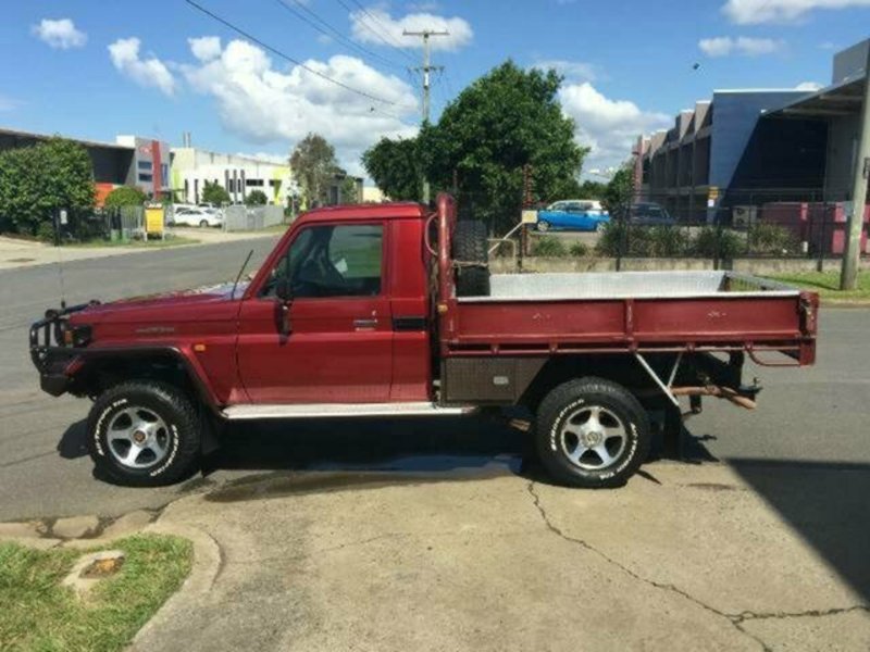 2003 TOYOTA LANDCRUISER (4x4) FZJ79R
