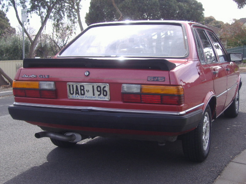 1982 AUDI 5 5