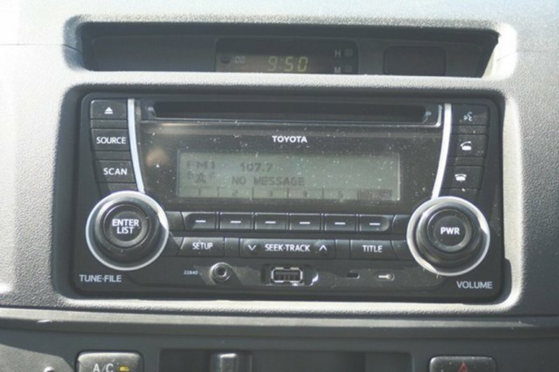 2012 TOYOTA HILUX SR (4x4) KUN26R MY12