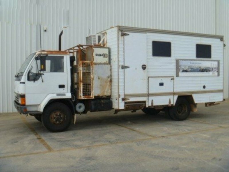 1994 MITSUBISHI 594 FH100 Truck