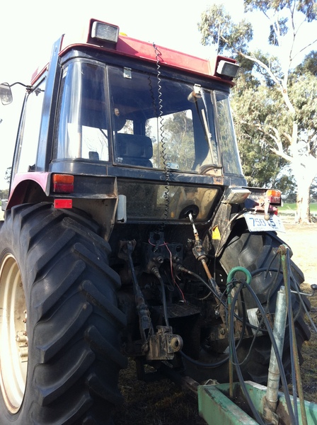1996 INTERNATIONAL CASE 4230