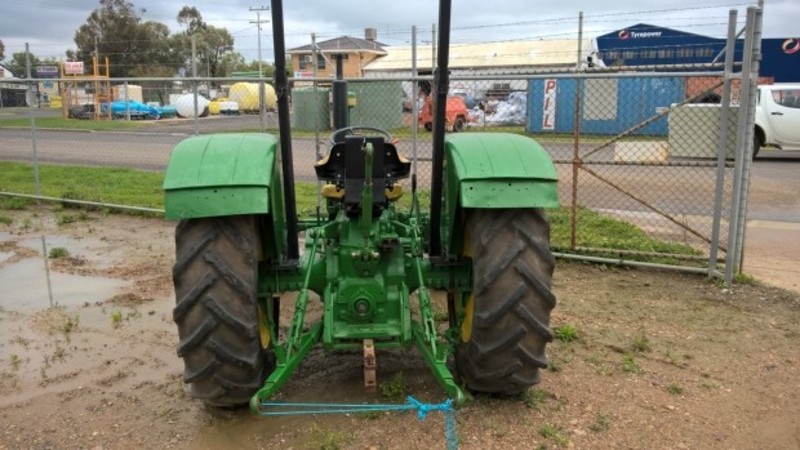 JOHN DEERE 1130 1130 Tractor