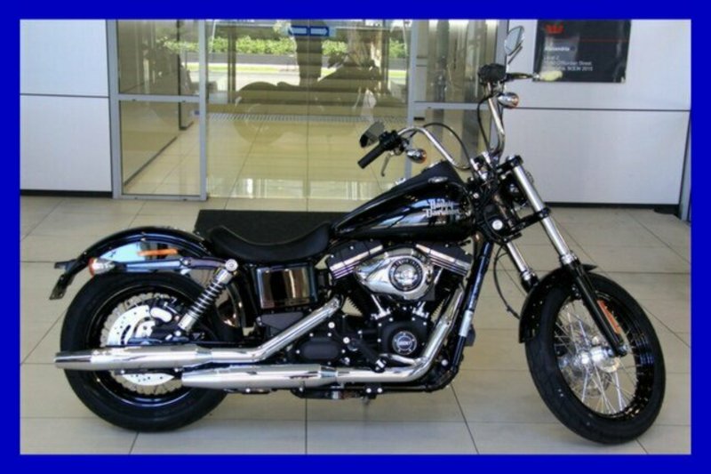 0 HARLEY-DAVIDSON DYNA