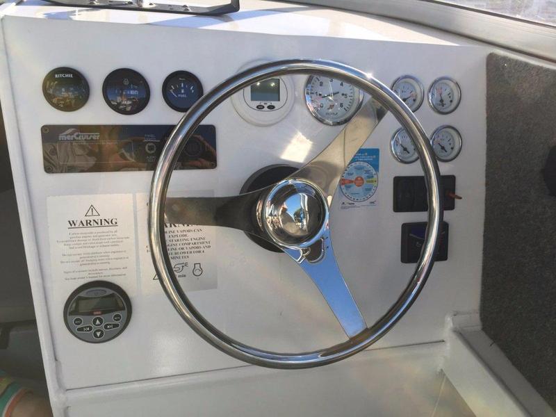 Quintrex 670 Offshore Hard Top