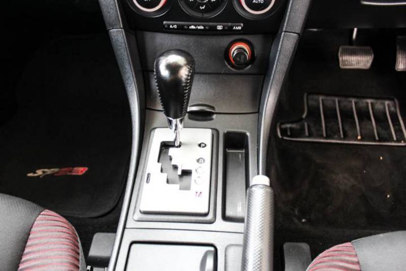 2004 MAZDA MAZDA3 SP23 BK