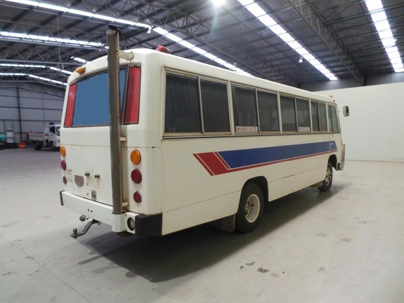 1984 HINO AC140 Bus