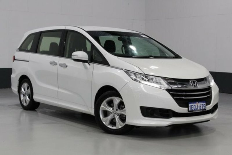 2014 HONDA ODYSSEY VTi RC