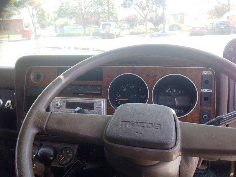 1981 MAZDA T3000 CAMPER