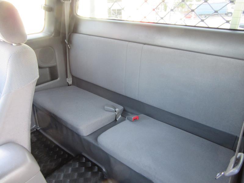 2012 TOYOTA HILUX SR GGN15R MY12