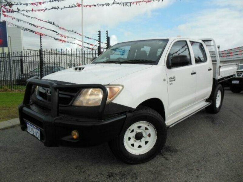 2007 TOYOTA HILUX SR (4x4) KUN26R 07 UPGRADE