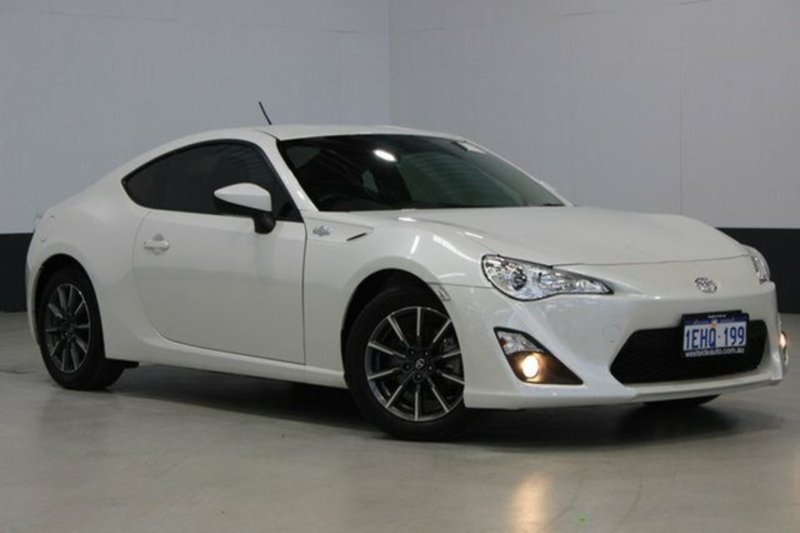 2013 TOYOTA 86 GT ZN6