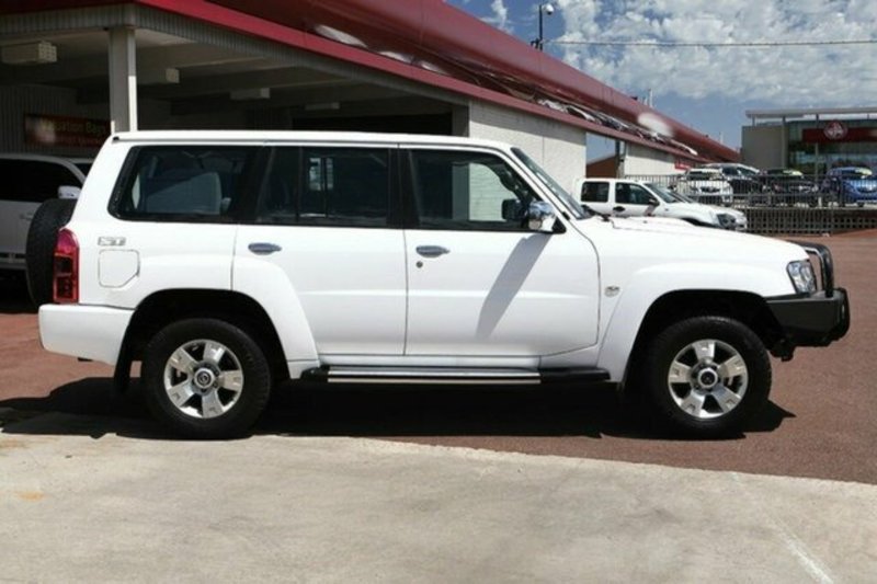 2011 NISSAN PATROL ST GU 7 MY10