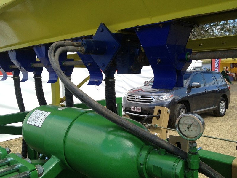 Gessner Sidebuster Tillage Equip