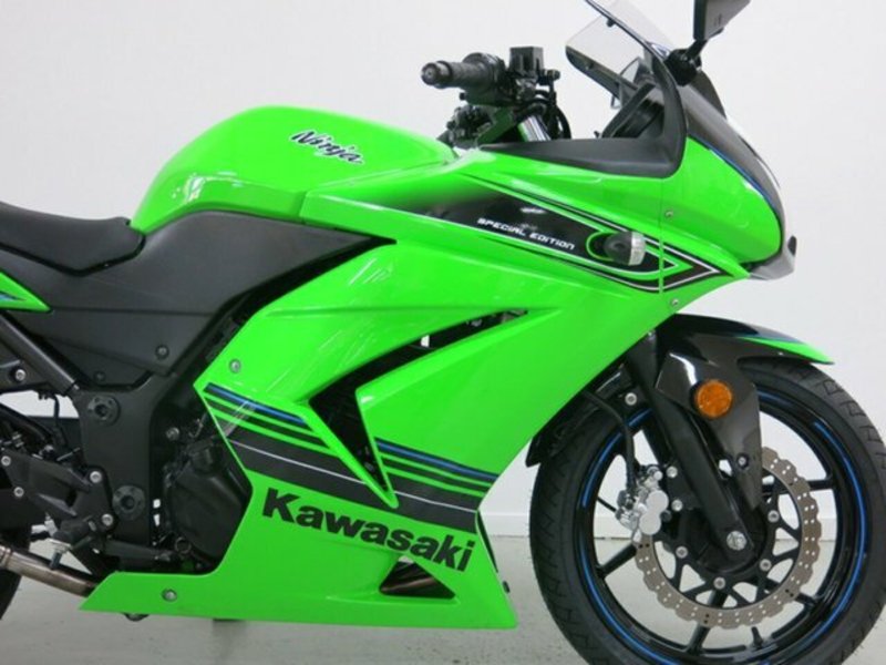 2012 KAWASAKI Ninja 250R (EX250)
