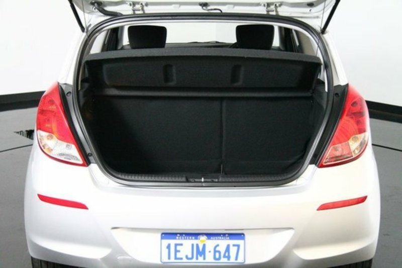 2013 HYUNDAI i20 ACTIVE PB MY14