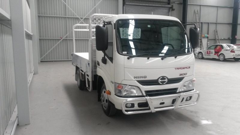 2014 HINO 616 IFS TRADE ACE