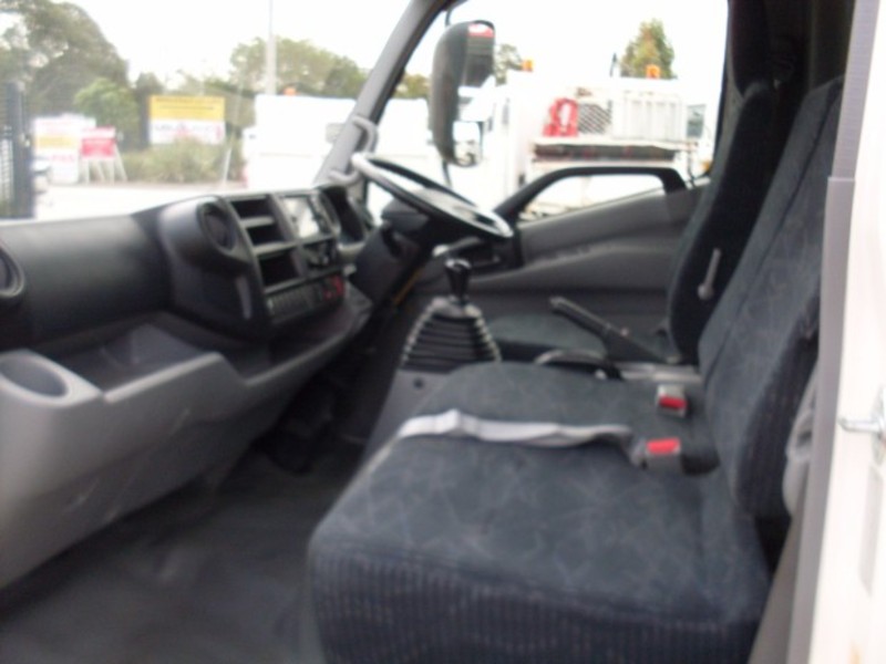 2013 HINO 617 - 300 Series TIPPER TOOL BOX 617 - 300 Series Truck