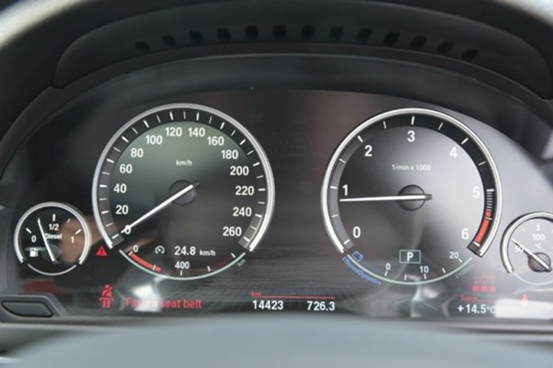 2013 BMW 520d LUXURY LINE STEPTRONIC F10 LCI