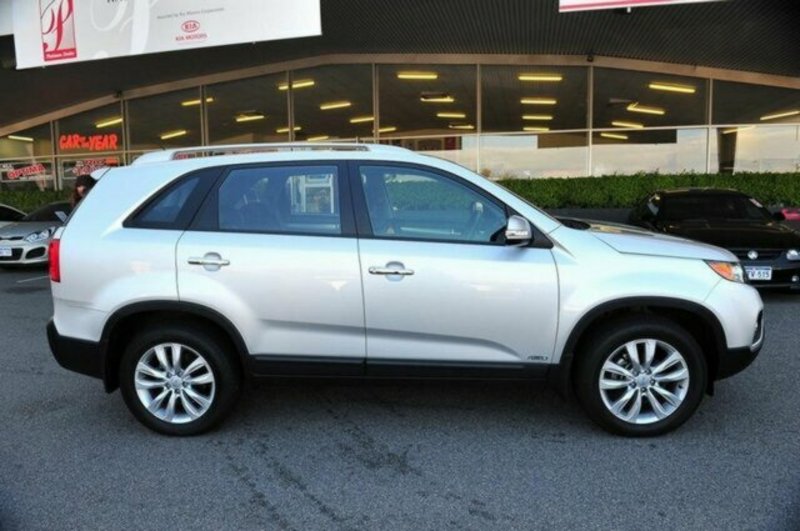 2012 KIA SORENTO SLi XM MY12