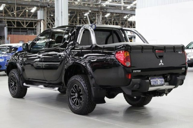 2010 MITSUBISHI TRITON GLX-R (4x4) MN MY11