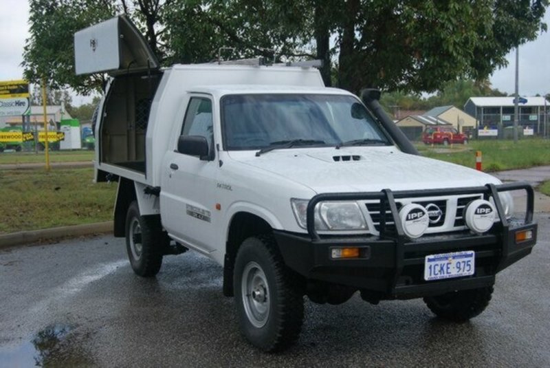 2006 NISSAN PATROL DX GU II